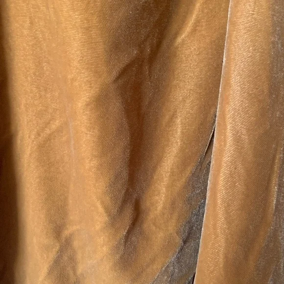 Old Navy velvety top - Picture 2 of 5